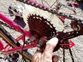 RotateDerailureRearward.jpg (16725 bytes)