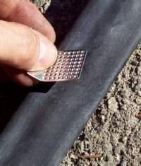 SandingTheTube.jpg (24895 bytes)